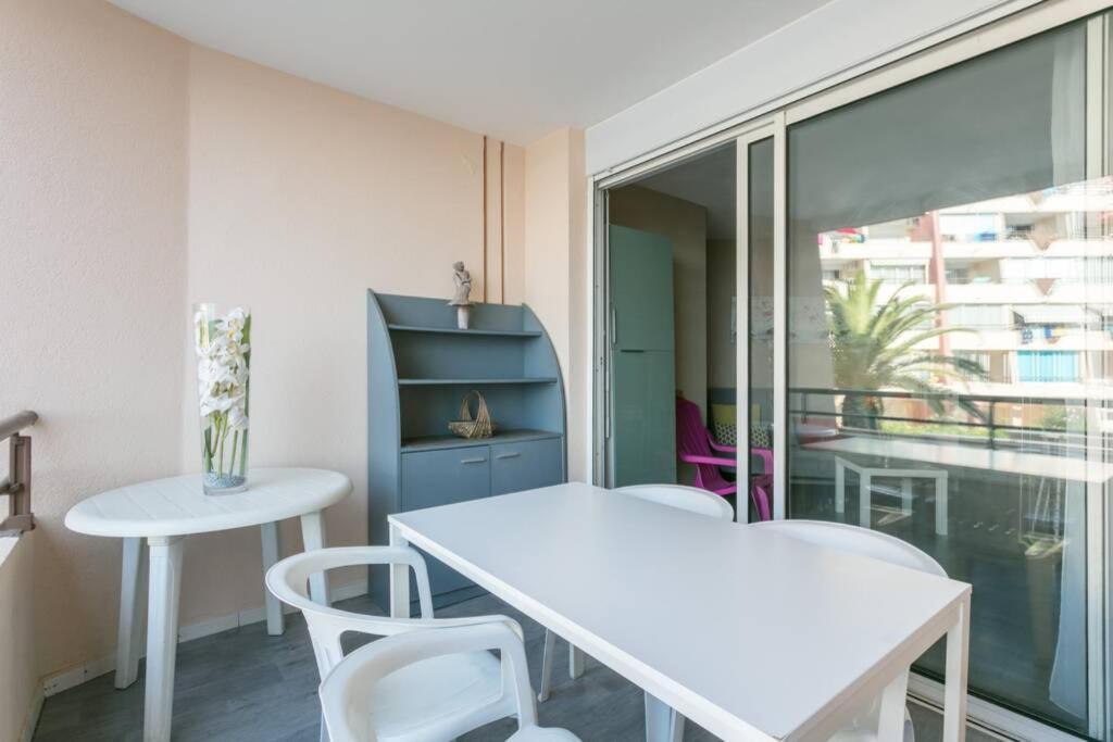 T3 Climatise Avec Piscine Et Vue Sur Mer Sète Kültér fotó