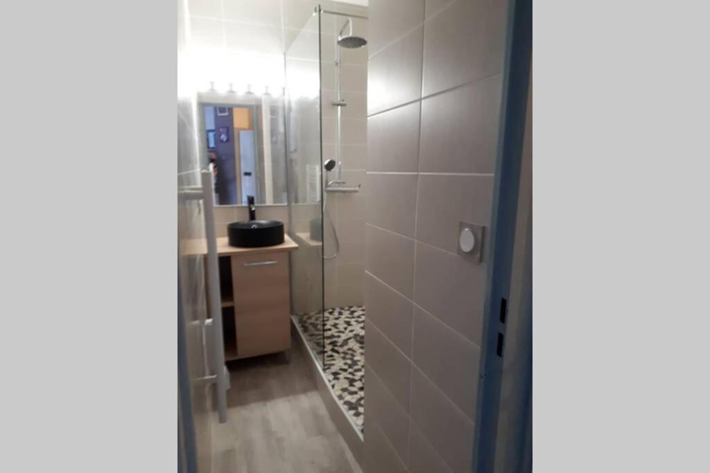 T3 Climatise Avec Piscine Et Vue Sur Mer Sète Kültér fotó